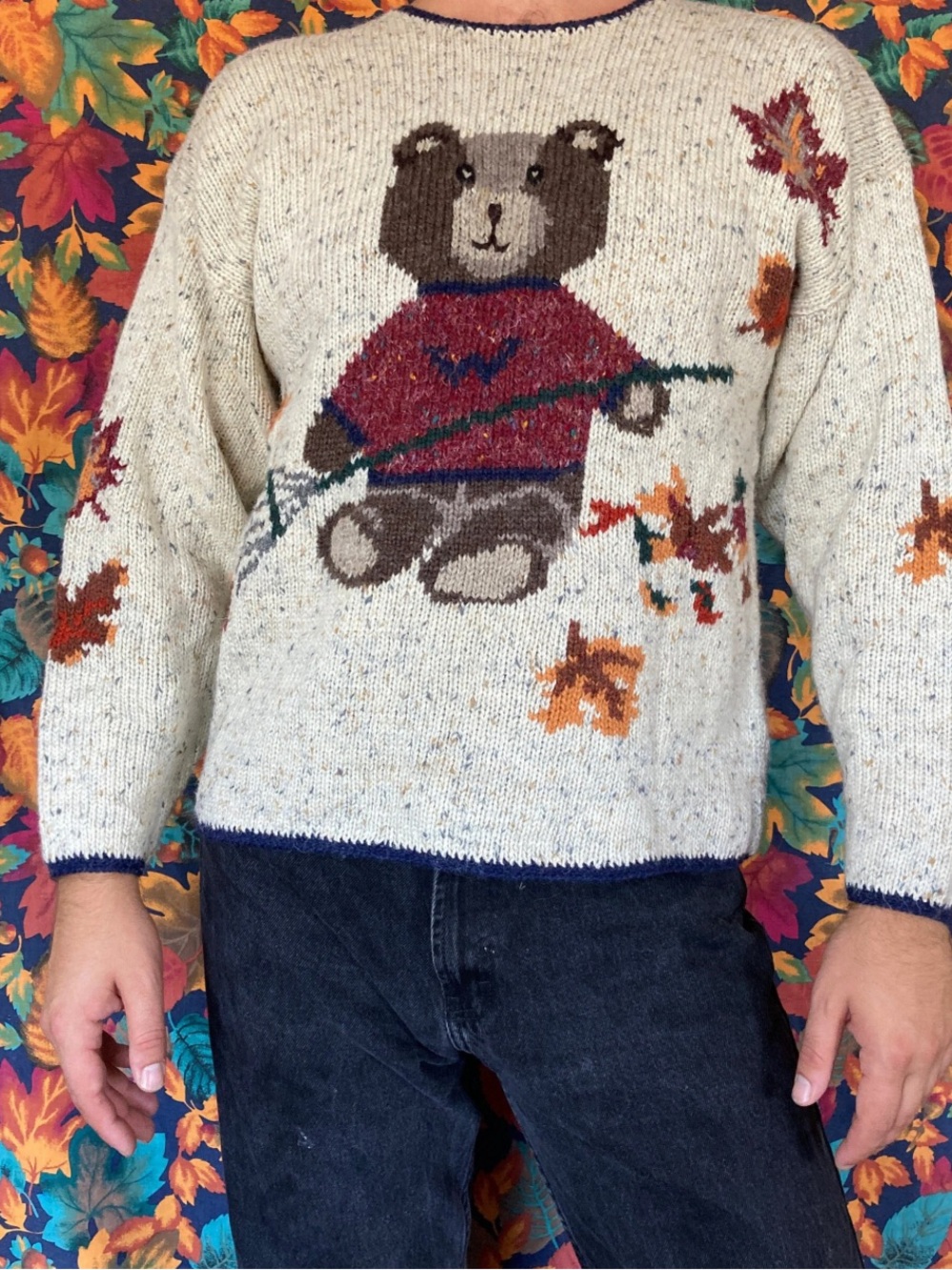 Woolrich 80s/90s Teddy Bear Crewneck Sweater with Fall Bear we Leaf Accents